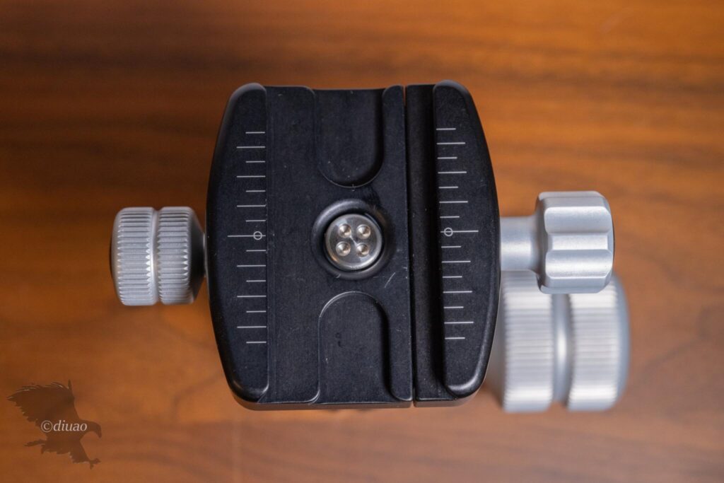 KIRKの一脚用雲台MPA-2Rのクランプ回転例